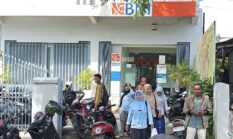 Dana Sertifikasi Guru Dompu Diduga Diblokir BNI, Puluhan Guru Protes