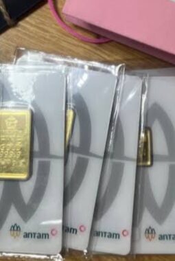 Harga Emas Melonjak, Antam Tembus Rp2,9 Juta per Gram