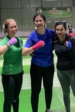 Menjaring Ekonomi di Atas Matras Muaythai: Cerita Nicolaas Balagaize Menyongsong Sensus Ekonomi 2026