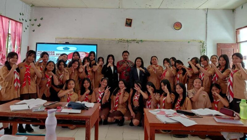 Mahasiswa Manajemen Pendidikan Kristen