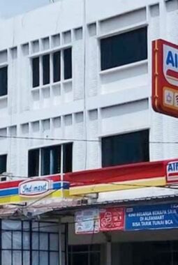 25 Gerai Alfamart-Indomaret Ditutup Mendadak, Ribuan Pekerja Terancam